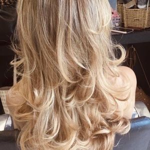 Meet your Posher, Olivia